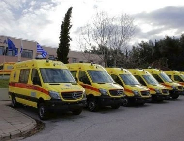 Πυροσβεστικά-ασθενοφόρα από τον ΤΑΡ στους ΟΤΑ